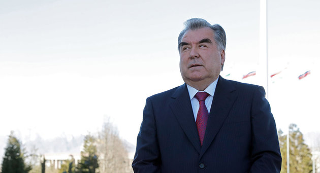 Рахмон озаботился состоянием таджикской экономики