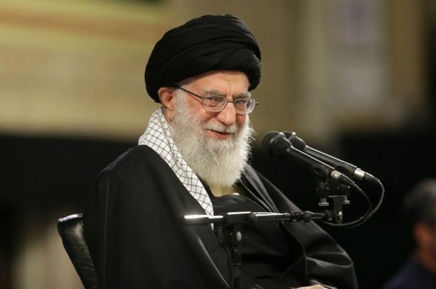 Хаменеи не хочет осыпать поцелуями волчьи когти