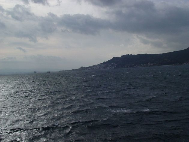 Турция вновь закрыла Дарданеллы для международного судоходства