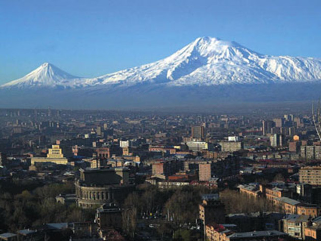 Организаторы концерта Стаса Михайлова в Ереване отрицают его отмену