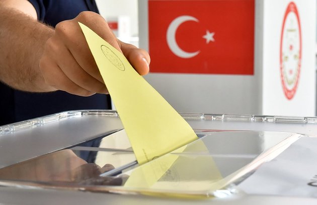 Турция выбирает муниципалитеты