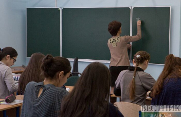 У азербайджанских будущих школьников проверяют знание русского языка 