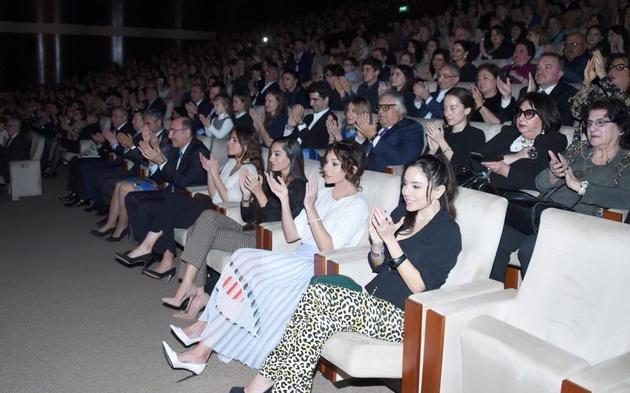 Мехрибан Алиева посетила концерт Дениса Мацуева во Дворце Гейдара Алиева в Баку