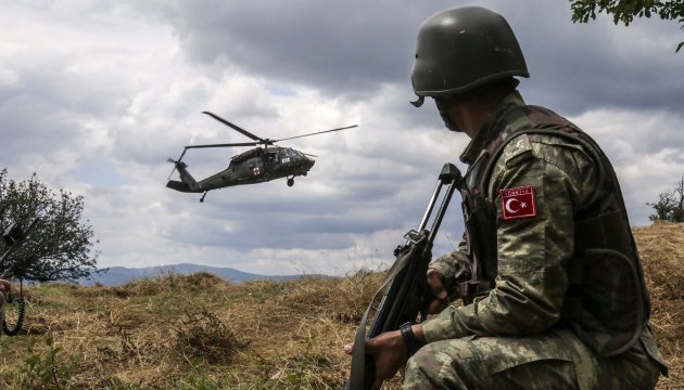 Турция уничтожила почти 160 террористов