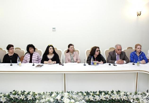 В Баку прошла конференция, приуроченная к 96-й годовщине со дня рождения Гейдара Алиева