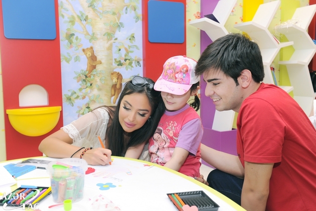 Лейла Алиева провела развлекательное мероприятие для детей из детдома  