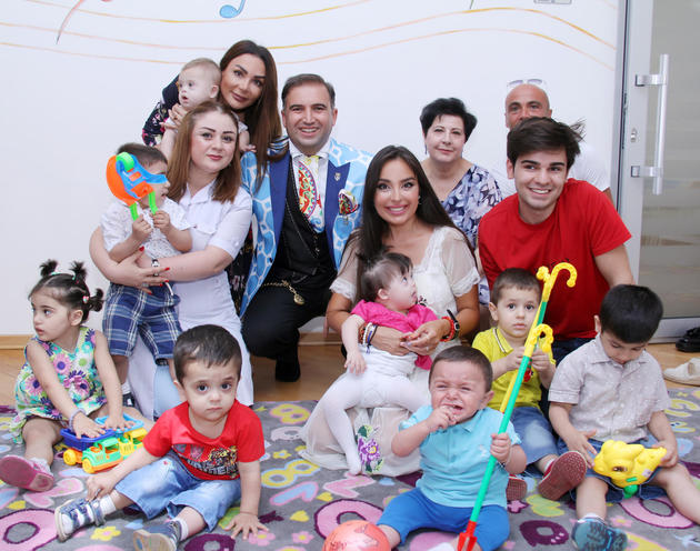 Лейла Алиева встретилась с воспитанниками яслей №1 в Баку