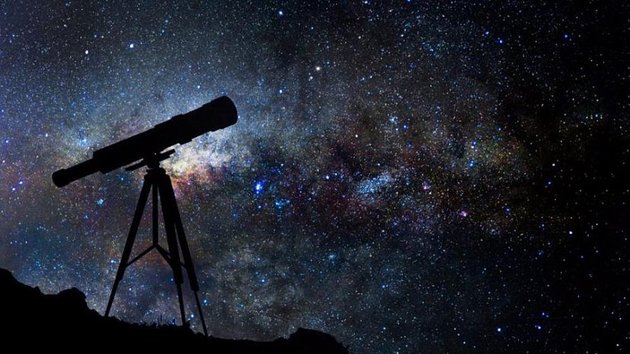 Любителей астрономии ждут в парке Рике в Тбилиси 10 августа
