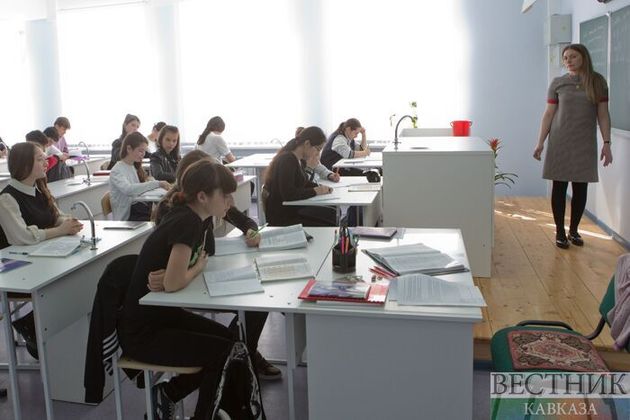 В Черкесске стартовала школьная олимпиада "Умники и умницы"