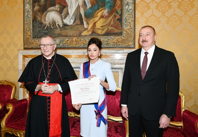 Мехрибан Алиева была награждена Большим крестом ордена Пия IX