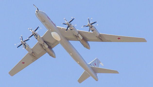 Два Ту-142 пролетели над Атлантикой 