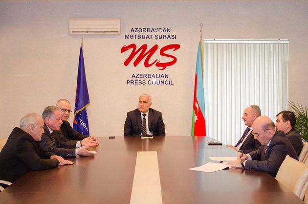 Совет прессы Азербайджана обратился к мировым СМИ