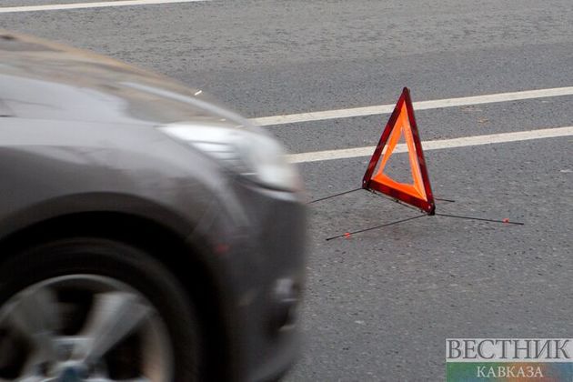 В автоаварии с пассажирской "Газелью" в Ингушетии пострадали пять человек 
