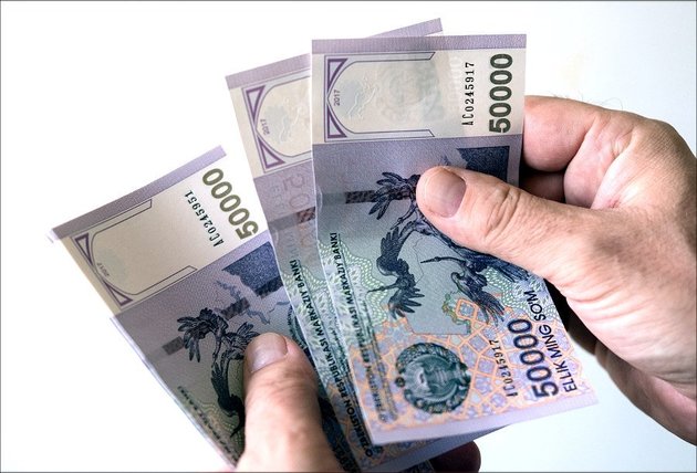 Узбекистан и Россия запускают взаиморасчеты в национальных валютах