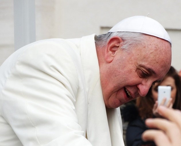 Папа римский: "Если не изменить подход к мигрантам, то цивилизация рухнет"