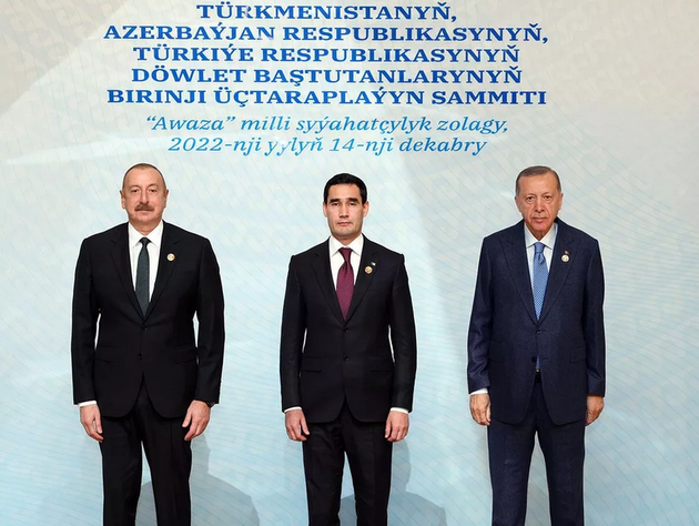 В Туркменбаши стартовал саммит президентов Азербайджана, Турции и Туркменистана
