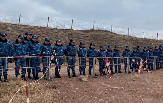 Армянские радикалы снова пытались заблокировать военную базу РФ в Гюмри
