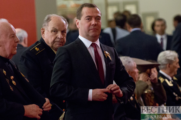 Медведев выразил соболезнования близким погибших в Соликамске шахтеров 