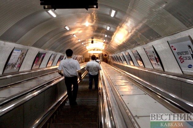 В бакинском метро заработают современные немецкие эскалаторы