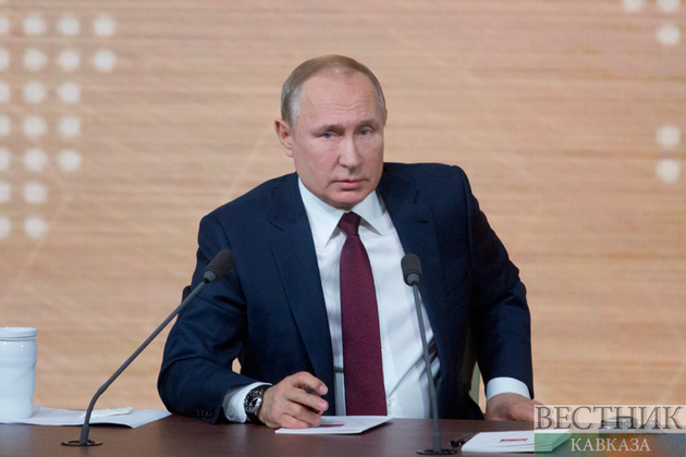 Путин получил поздравления от президента и премьера Армении 