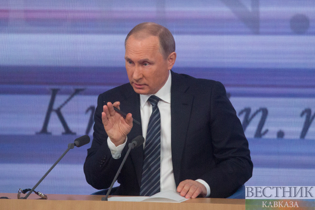 Путин и Макрон обсудили Сирию и Украину 