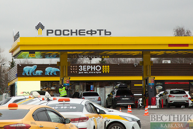 Цены на бензин в России все выше, и выше, и выше