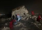 После схода лавины в Норильске обнаружили живыми четырех человек