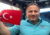 Первый турецкий космонавт вернулся на Землю 