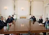 Ильхам Алиев принял российских сенаторов