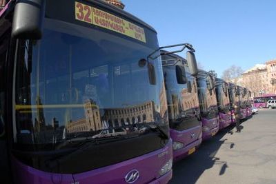 Забастовка ереванских водителей автобусов вызвала перебои с транспортом