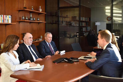Эльмар Мамедъяров встретился в Женеве с президентом ВЭФ