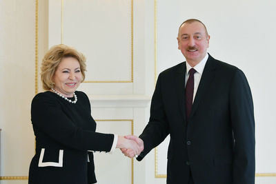 Валентина Матвиенко предложила Ильхаму Алиеву написать &quot;Тотальный диктант&quot;