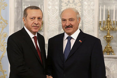 Лукашенко вылетел в Анкару