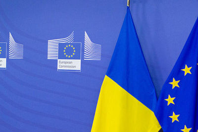 Евросоюз призвал изучить закон о госязыке на Украине