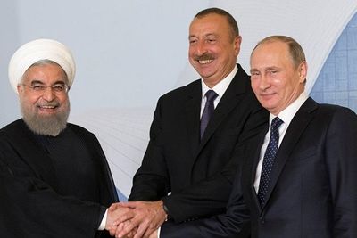 Рухани в Сочи проведет отдельные встречи с Путиным и Алиевым 
