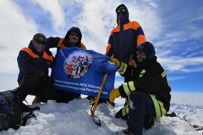 Ко Дню государственности спасатели КБР покорили альпийский Маттерхорн