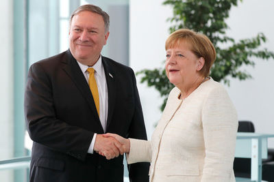 Меркель и Помпео проведут переговоры в Берлине