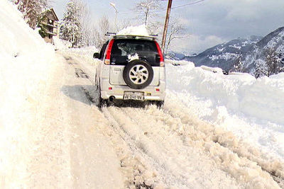 Непогода заблокировала дороги в высокогорной Аджарии
