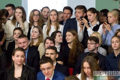 Российские вузы получили рекомендацию провести выпускные онлайн