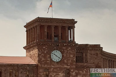 Экс-премьеры получат офис, пенсию и автомобиль за счет государства в Армении