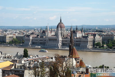 Венгрия выступает против визовых ограничений для россиян