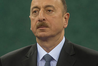 Ильхам Алиев улетел в Давос