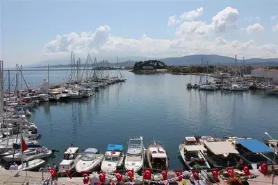 Почему стоит посетить Урлу - гастрономический курорт на Эгейском побережье Турции